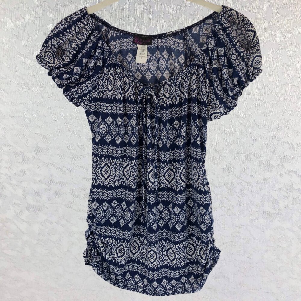 Agenda Dark Blue and White Cold Shoulder Scoop Neck Top Size S